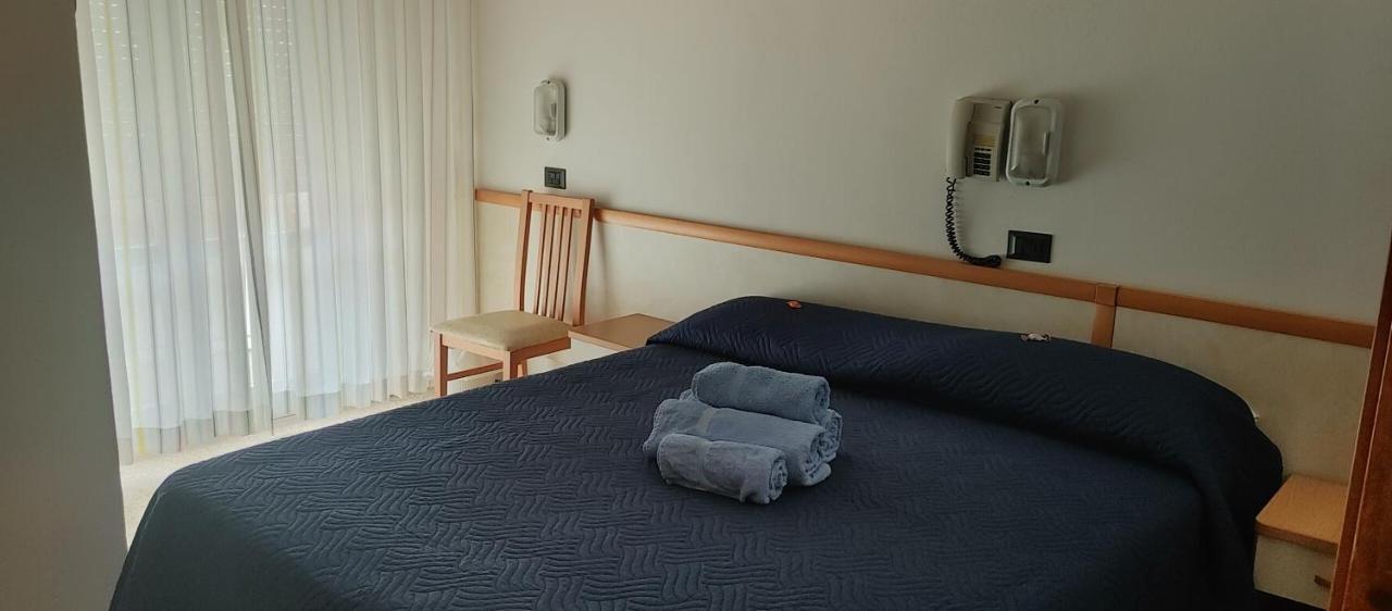 Hotel Adriatico Bellaria-Igea Marina Eksteriør billede