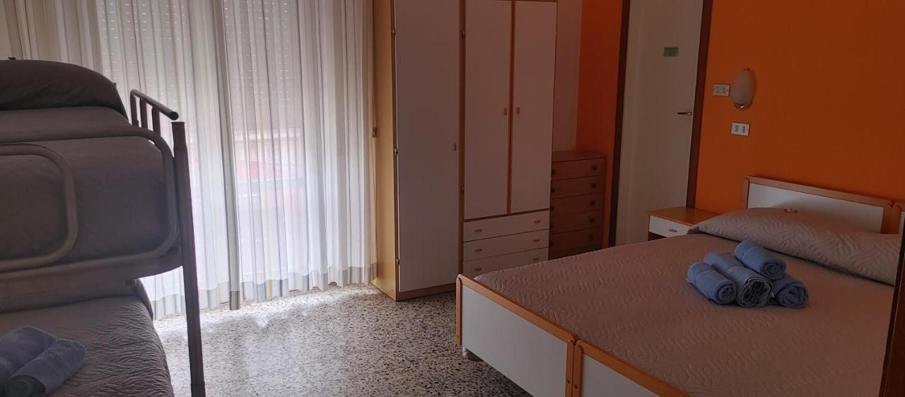 Hotel Adriatico Bellaria-Igea Marina Eksteriør billede