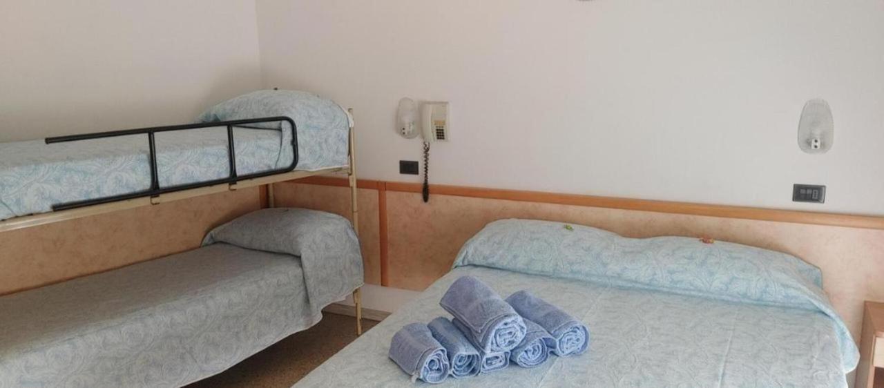 Hotel Adriatico Bellaria-Igea Marina Eksteriør billede